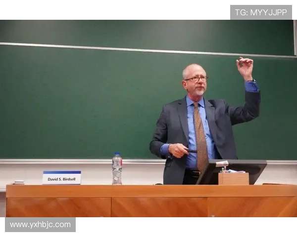 南京网球队在比赛中的战术运用与失误分析探讨